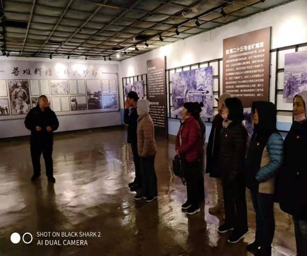 参观日伪医院 (13).jpg